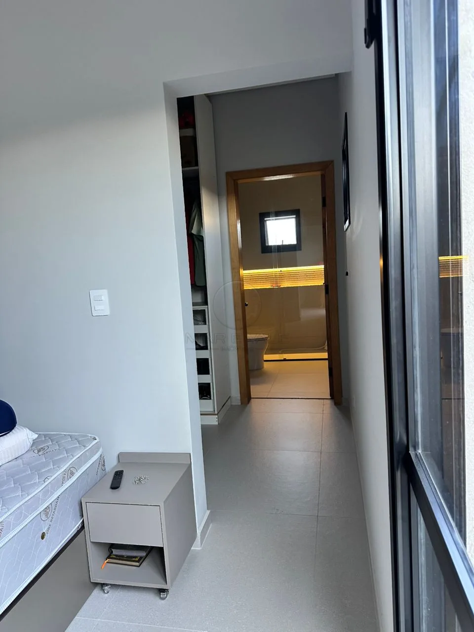 Comprar Casa / Condom&iacute;nio em S&atilde;o Jos&eacute; dos Campos R$ 1.220.000,00 - Foto 9