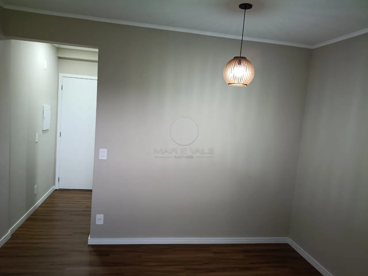 Alugar Apartamento / Padr&atilde;o em S&atilde;o Jos&eacute; dos Campos R$ 2.800,00 - Foto 3