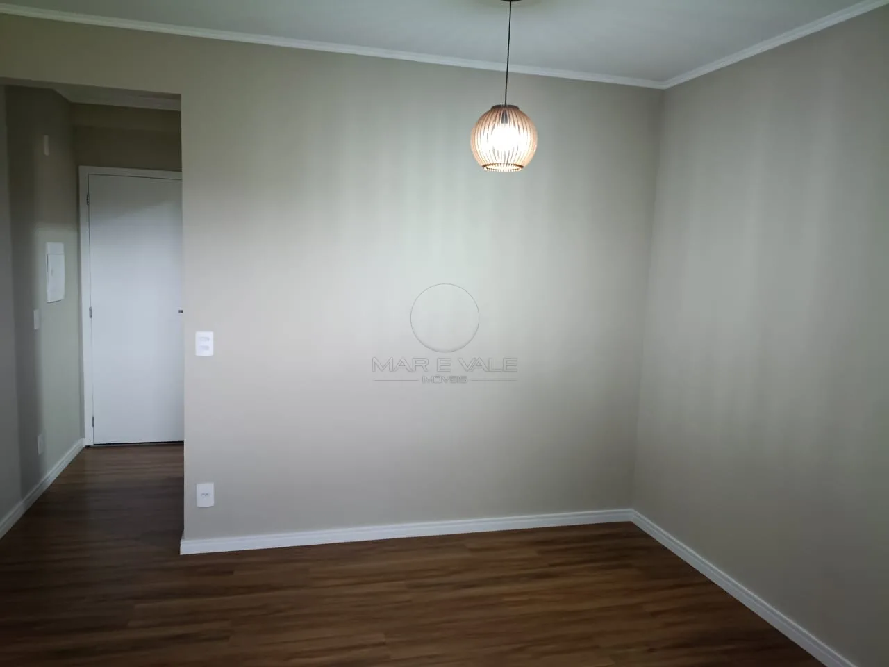 Alugar Apartamento / Padr&atilde;o em S&atilde;o Jos&eacute; dos Campos R$ 2.800,00 - Foto 4