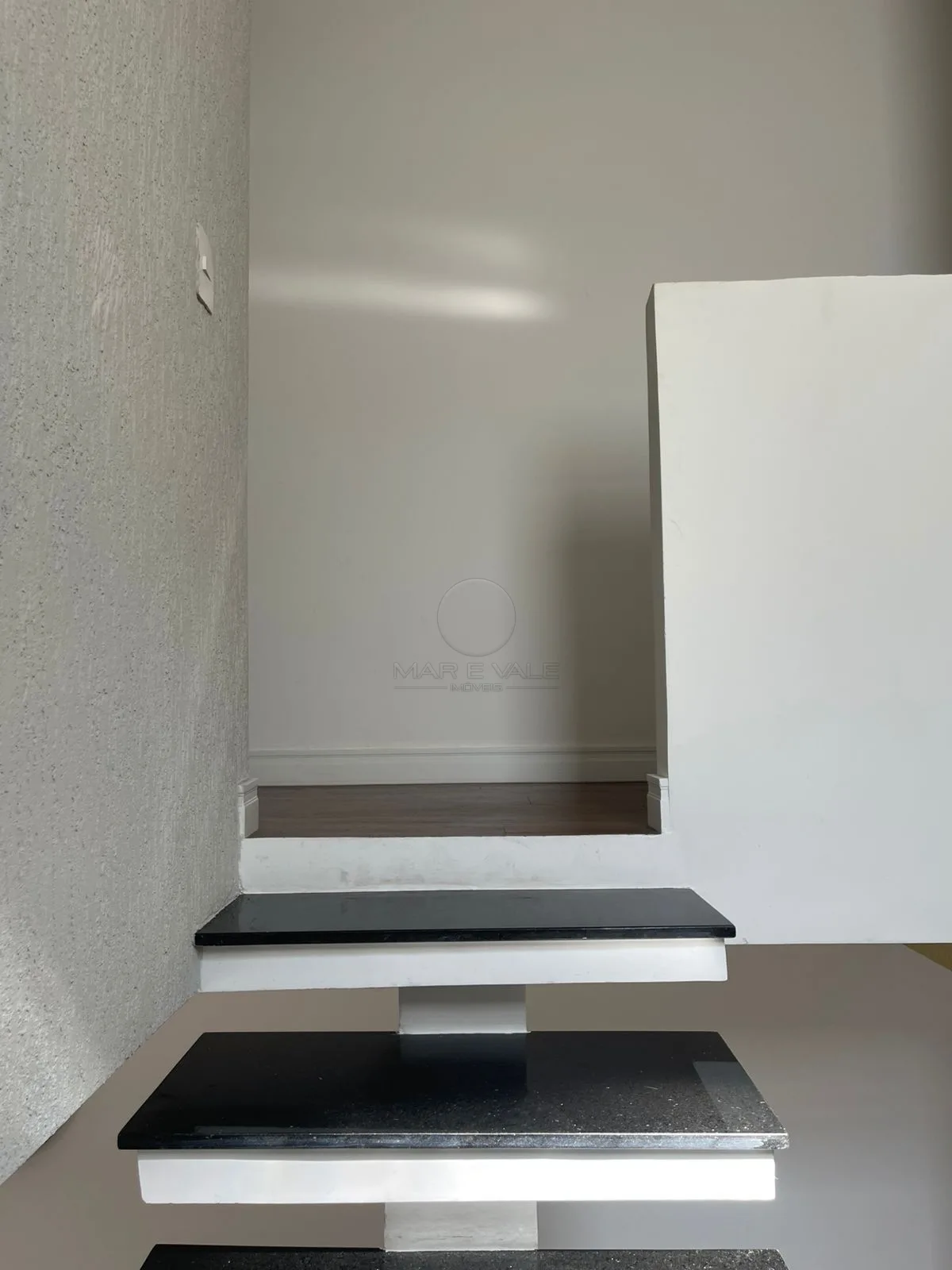 Comprar Casa / Padr&atilde;o em S&atilde;o Jos&eacute; dos Campos R$ 550.000,00 - Foto 10