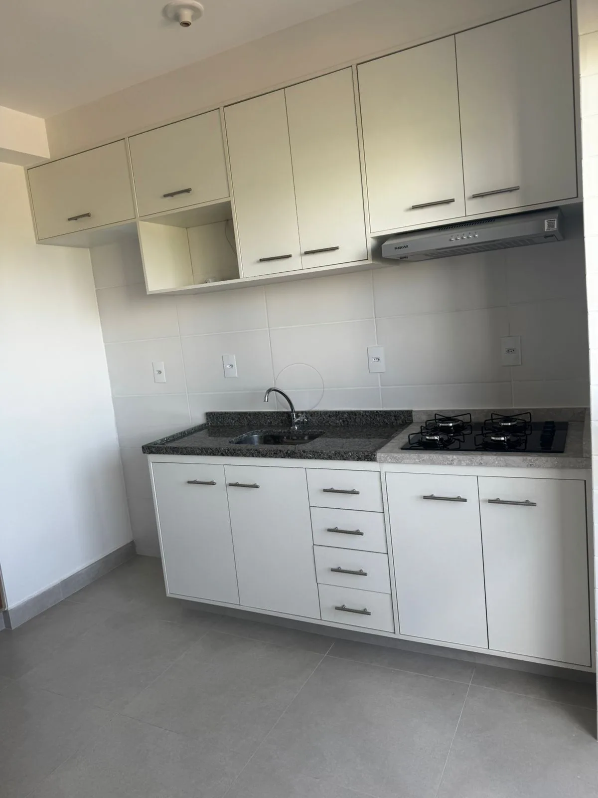 Alugar Apartamento / Padr&atilde;o em S&atilde;o Jos&eacute; dos Campos R$ 2.900,00 - Foto 11