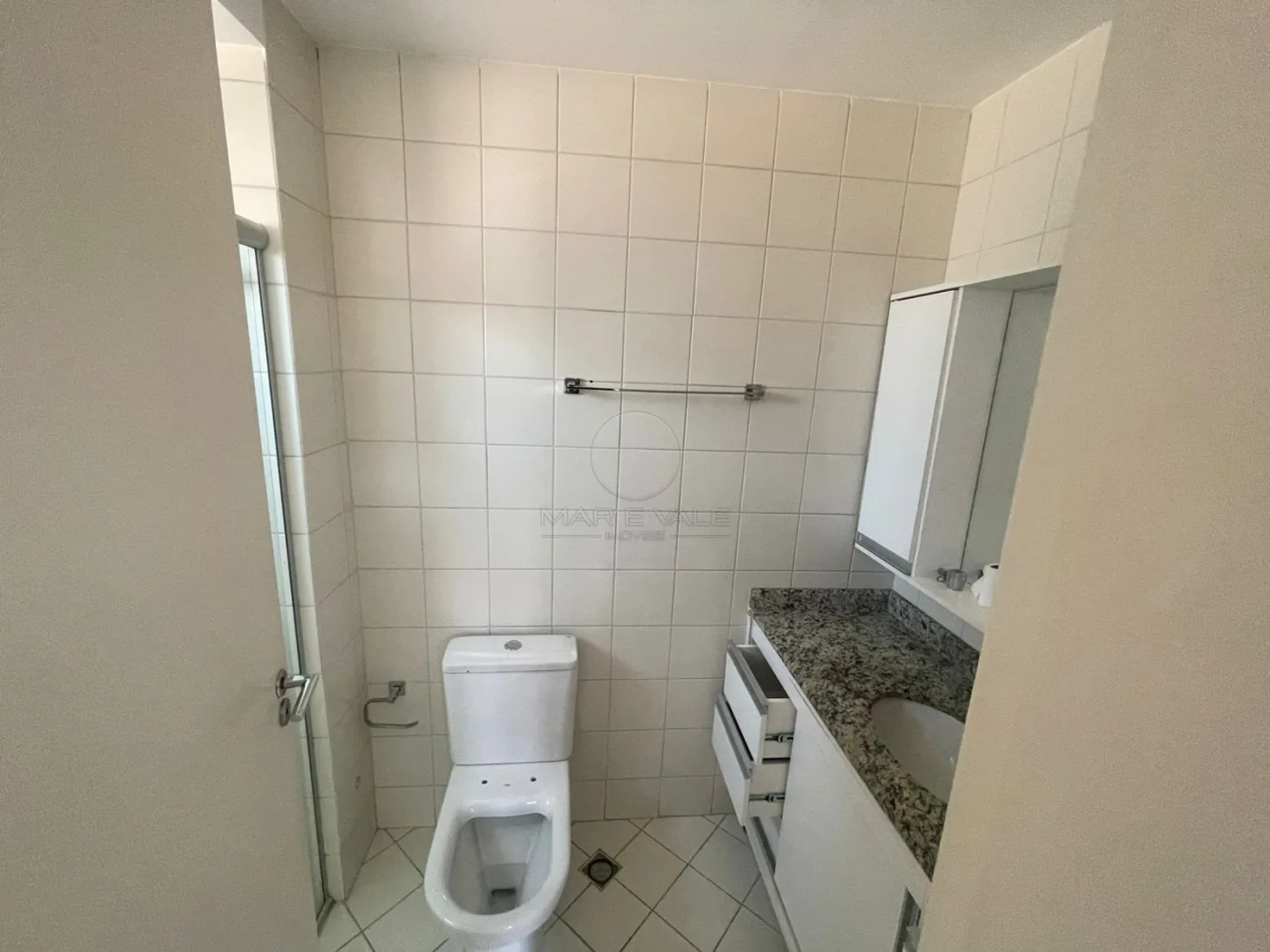 Comprar Apartamento / Padr&atilde;o em Jacare&iacute; R$ 470.000,00 - Foto 5