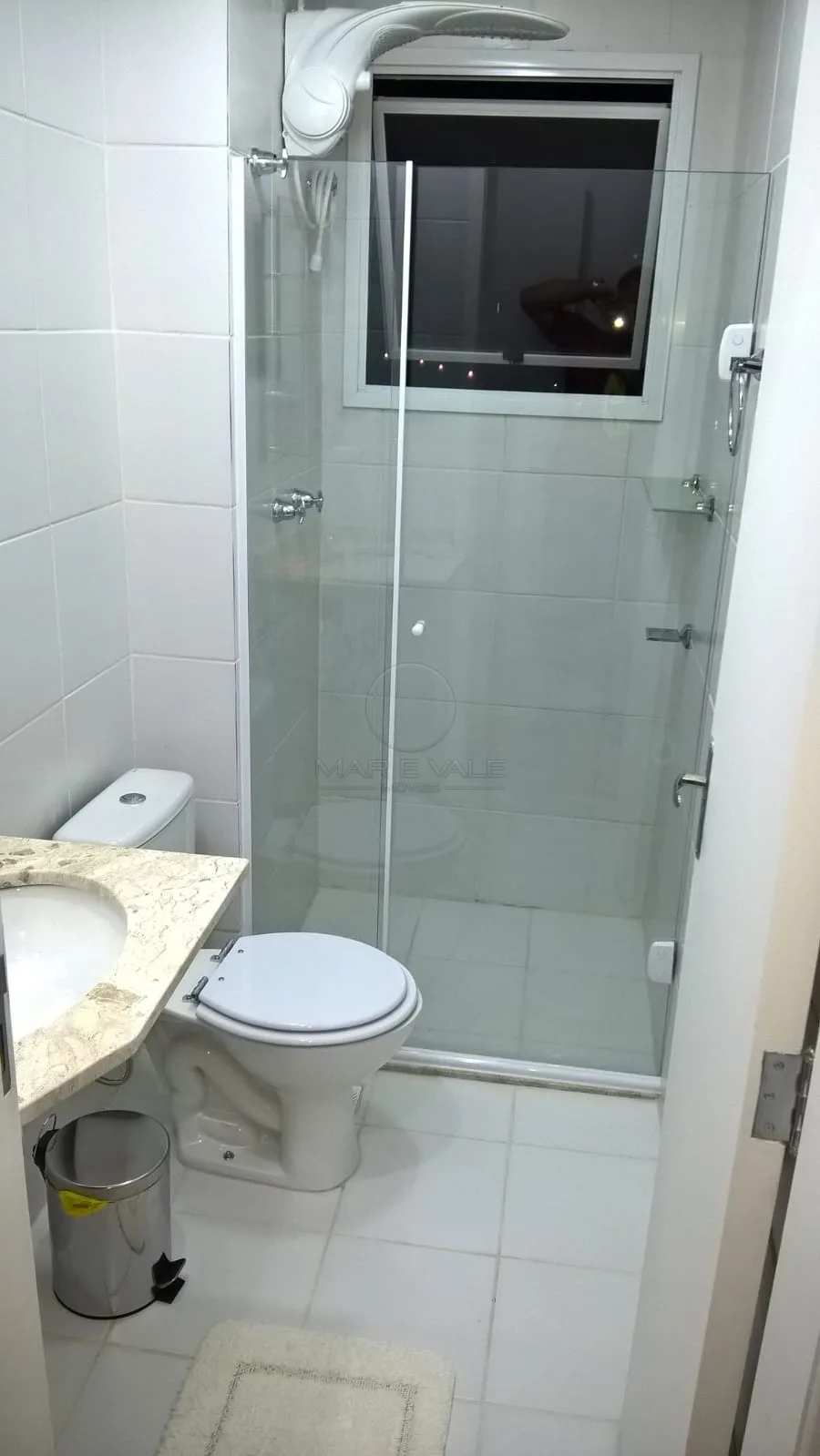 Alugar Apartamento / Padr&atilde;o em S&atilde;o Jos&eacute; dos Campos R$ 2.400,00 - Foto 13