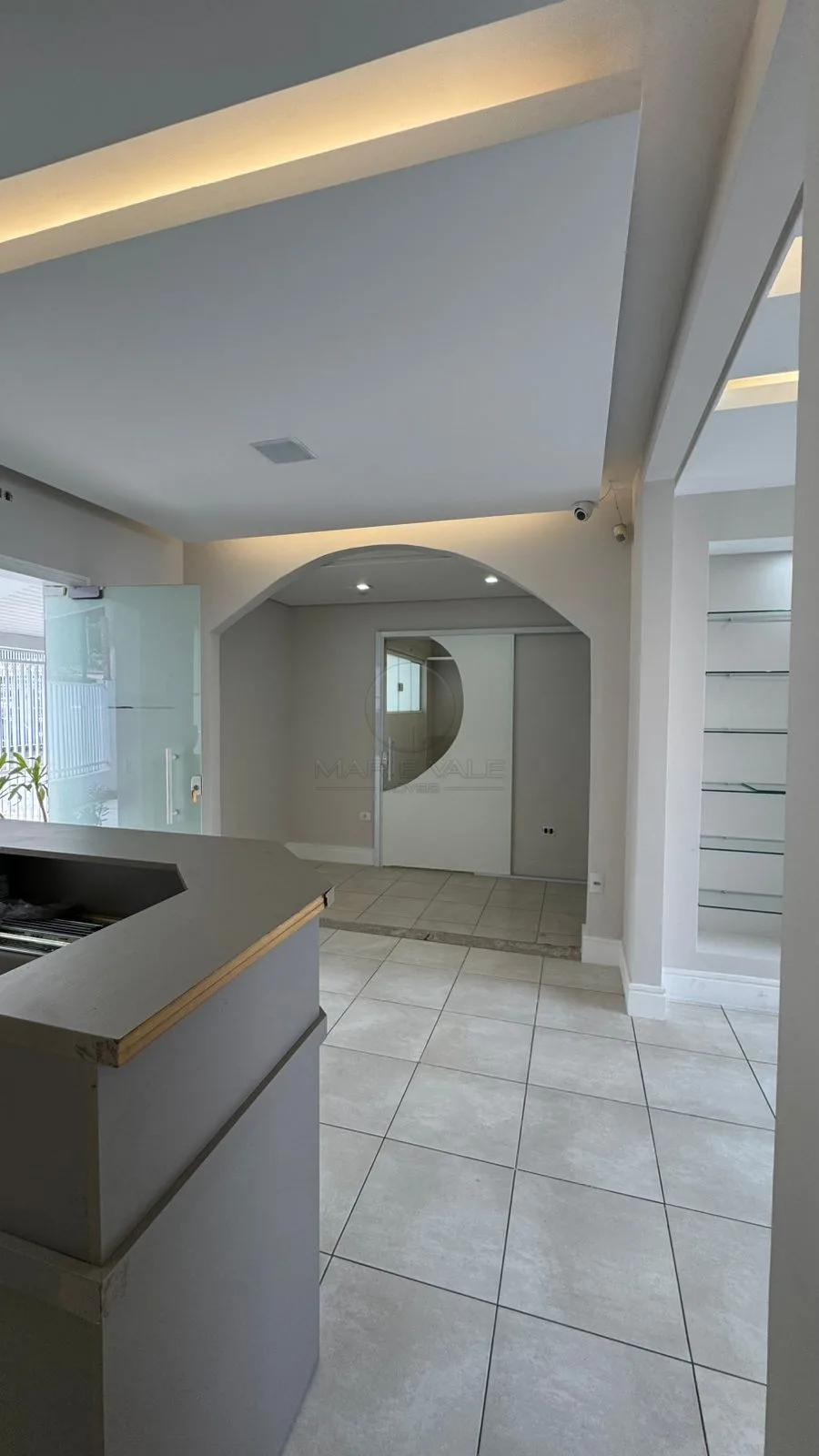 Alugar Comercial / Ponto Comercial em S&atilde;o Jos&eacute; dos Campos R$ 6.600,00 - Foto 3