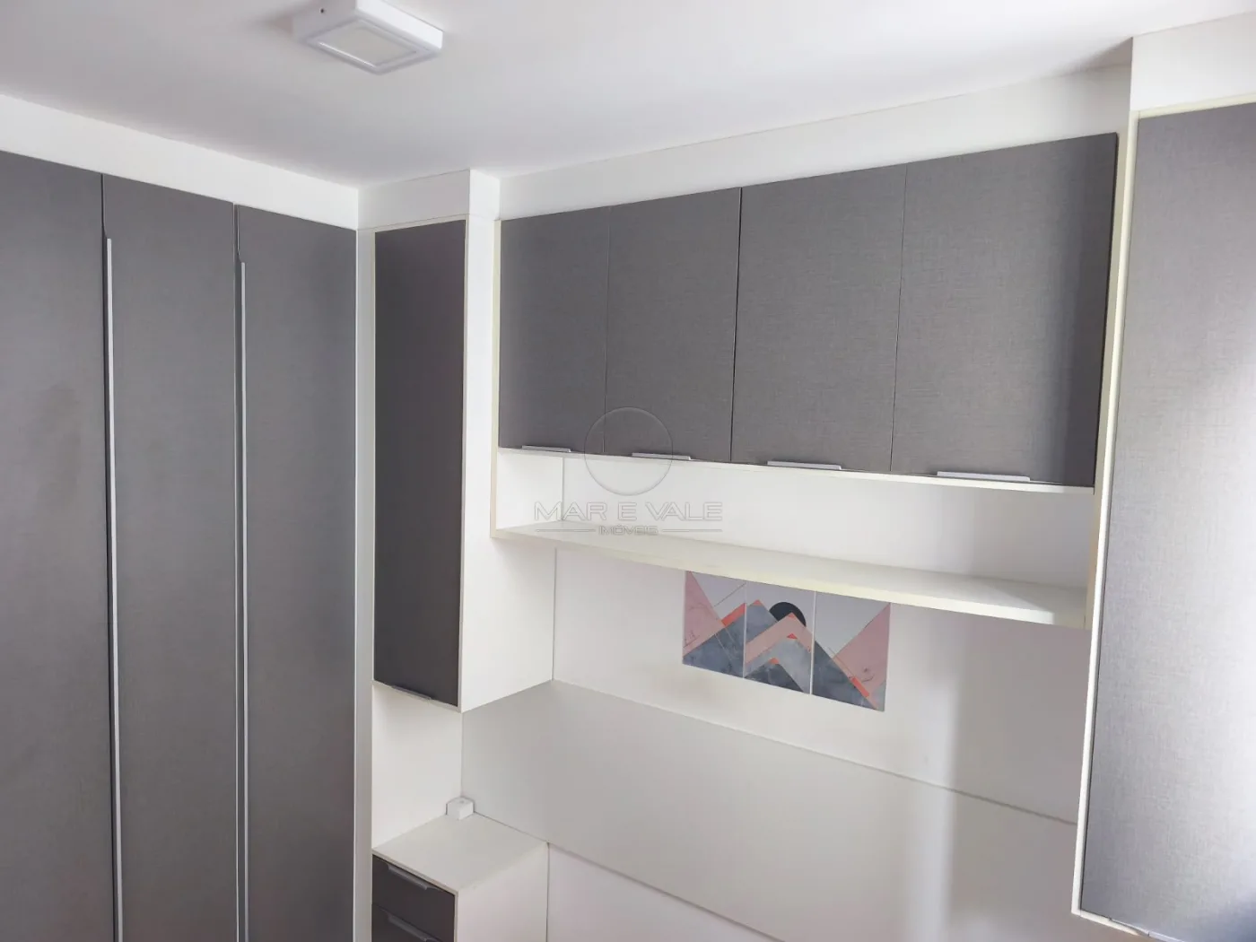 Alugar Apartamento / Padr&atilde;o em S&atilde;o Jos&eacute; dos Campos R$ 2.700,00 - Foto 5