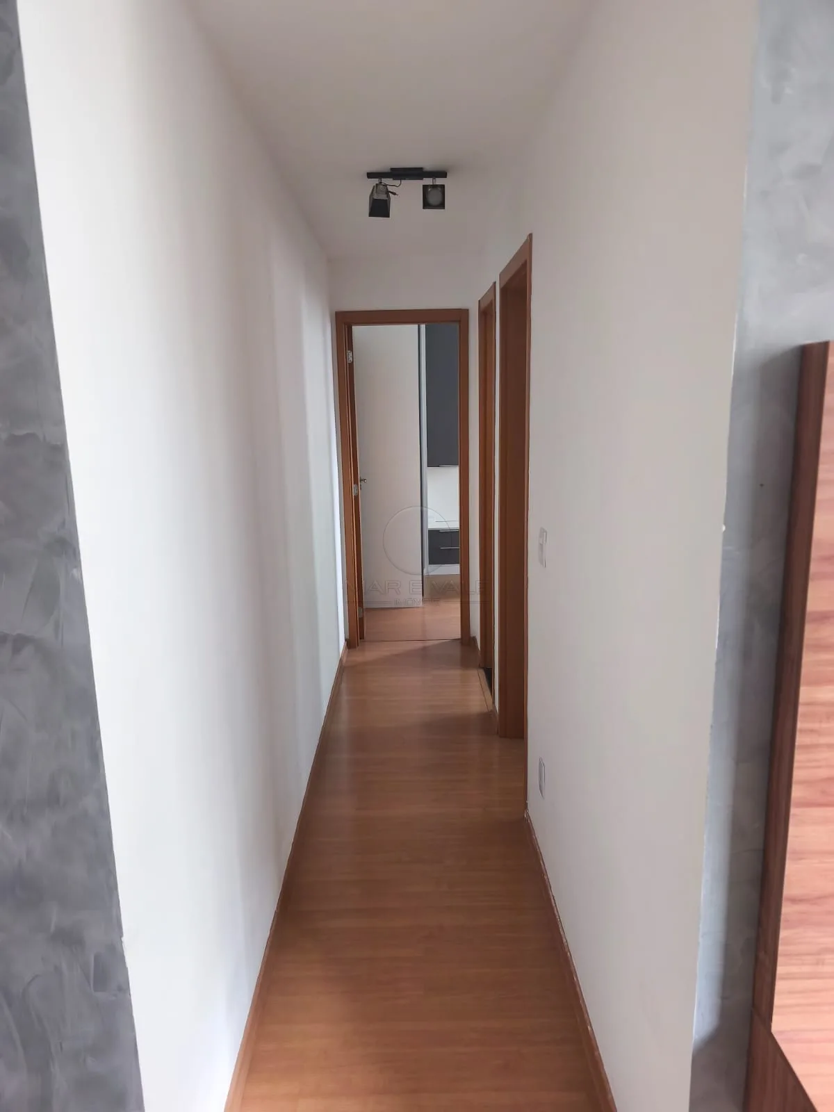 Alugar Apartamento / Padr&atilde;o em S&atilde;o Jos&eacute; dos Campos R$ 2.700,00 - Foto 10
