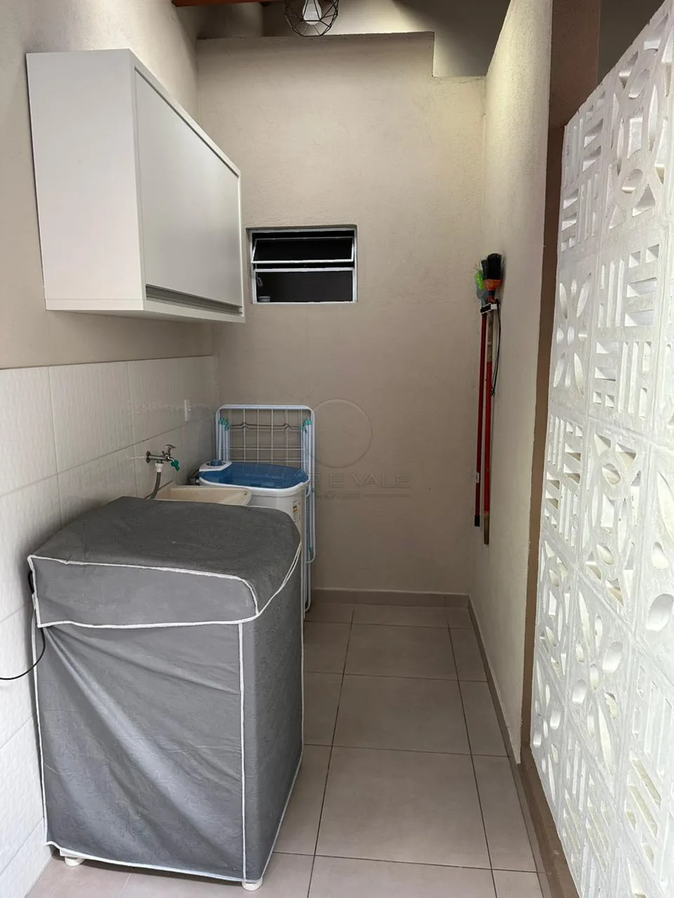 Comprar Casa / Padr&atilde;o em S&atilde;o Jos&eacute; dos Campos R$ 426.000,00 - Foto 8