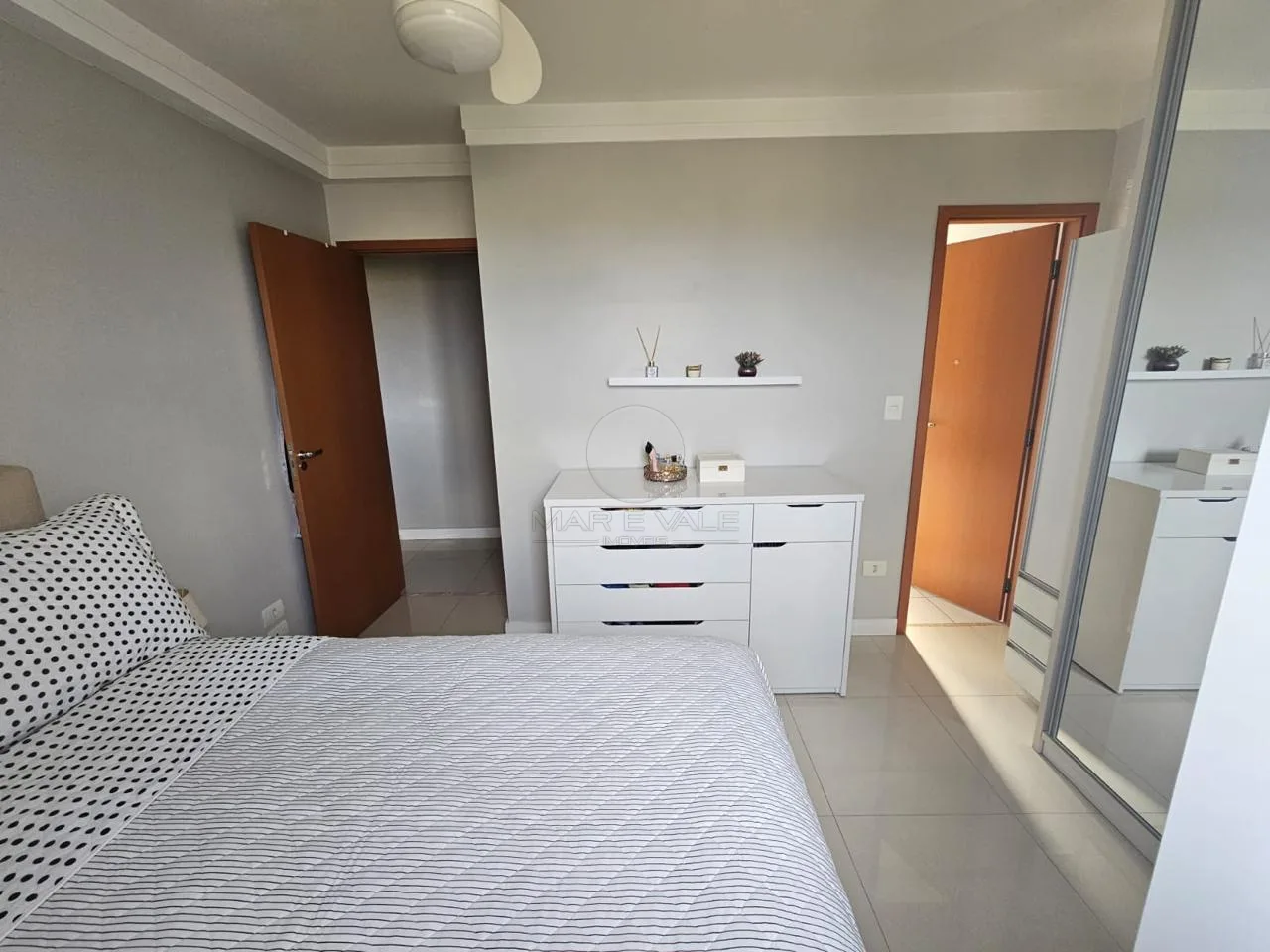 Comprar Apartamento / Padr&atilde;o em S&atilde;o Jos&eacute; dos Campos R$ 846.000,00 - Foto 11