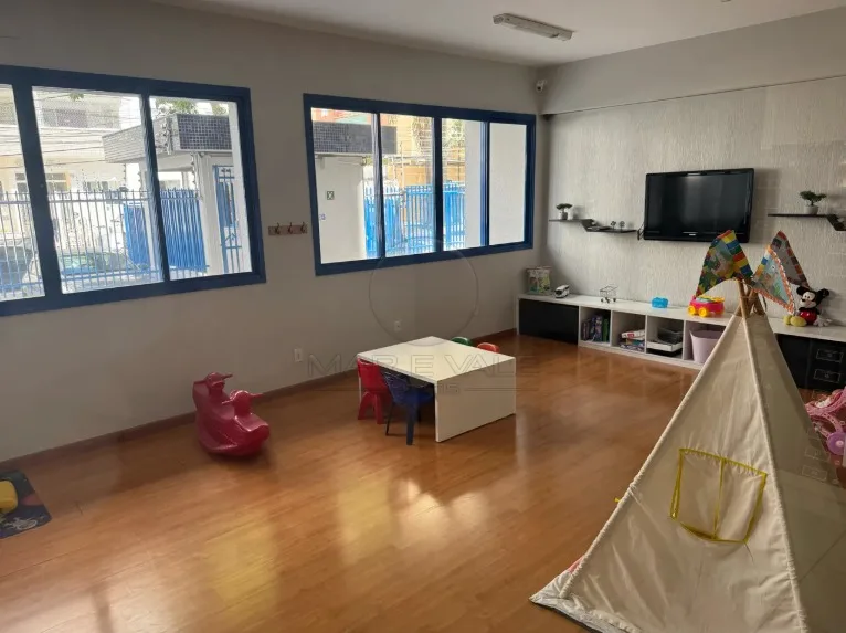 Alugar Apartamento / Padr&atilde;o em S&atilde;o Jos&eacute; dos Campos R$ 3.890,00 - Foto 11