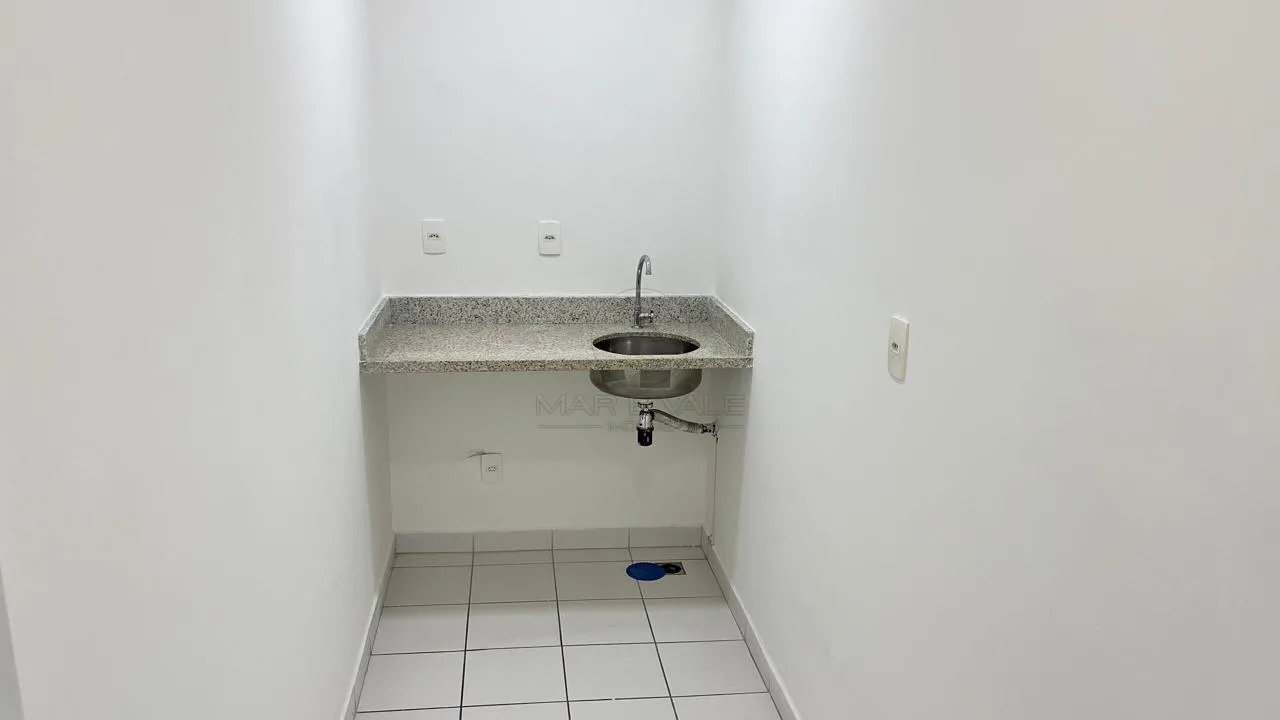 Alugar Comercial / Sala em S&atilde;o Jos&eacute; dos Campos R$ 19.900,00 - Foto 3