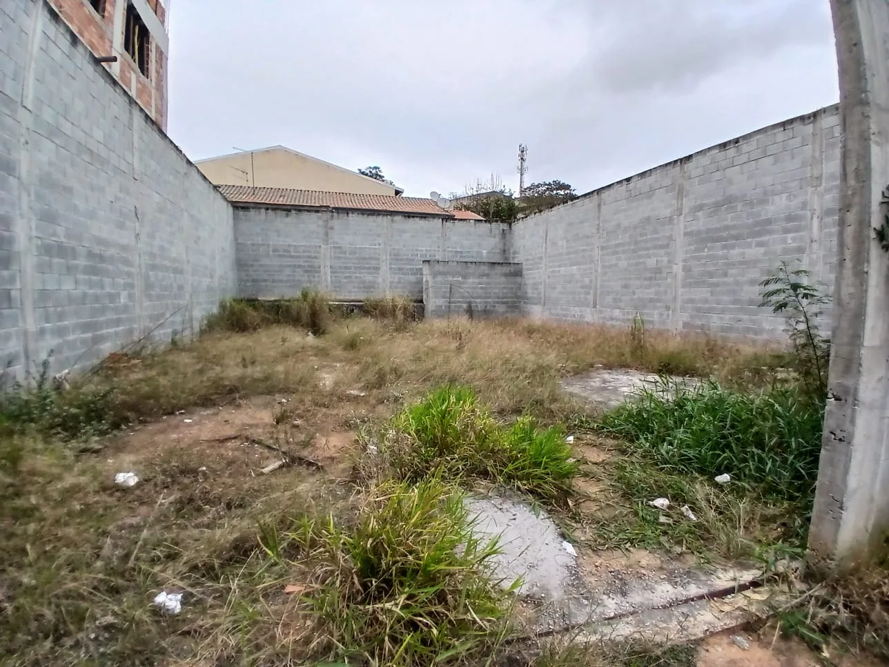 Comprar Terreno / Padr&atilde;o em S&atilde;o Jos&eacute; dos Campos R$ 1.000.000,00 - Foto 2
