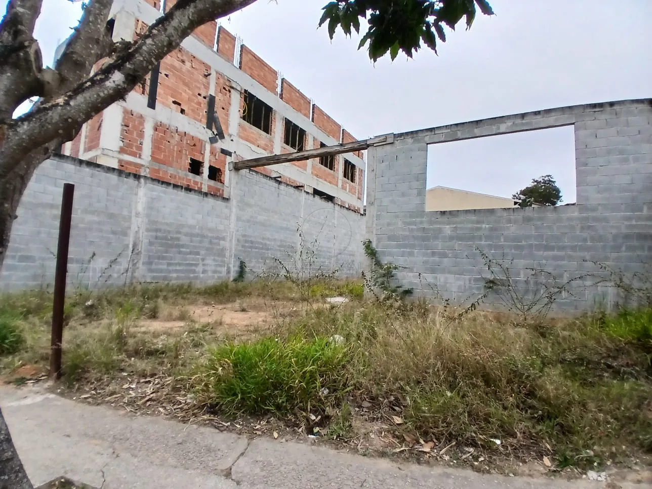 Comprar Terreno / Padr&atilde;o em S&atilde;o Jos&eacute; dos Campos R$ 1.000.000,00 - Foto 4