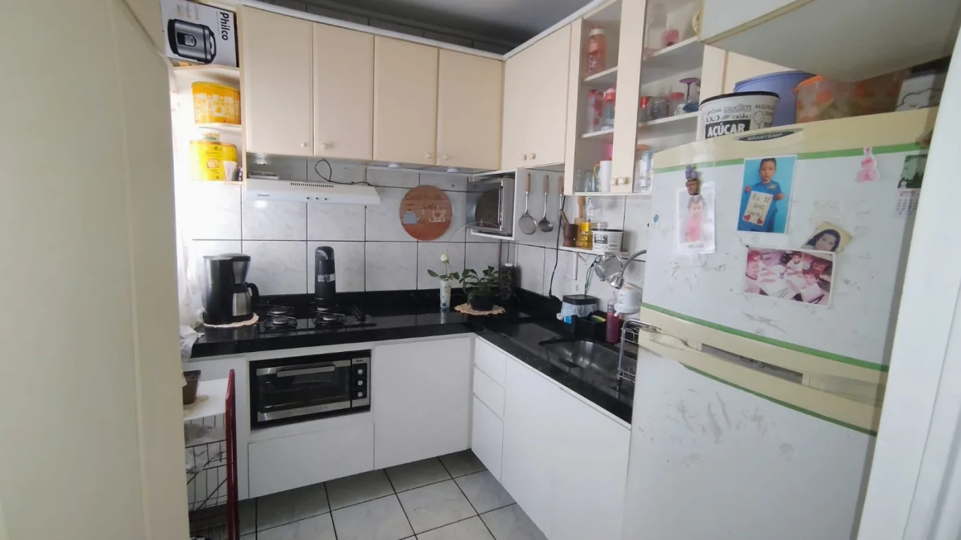 Alugar Apartamento / Padr&atilde;o em Jacare&iacute; R$ 1.650,00 - Foto 3