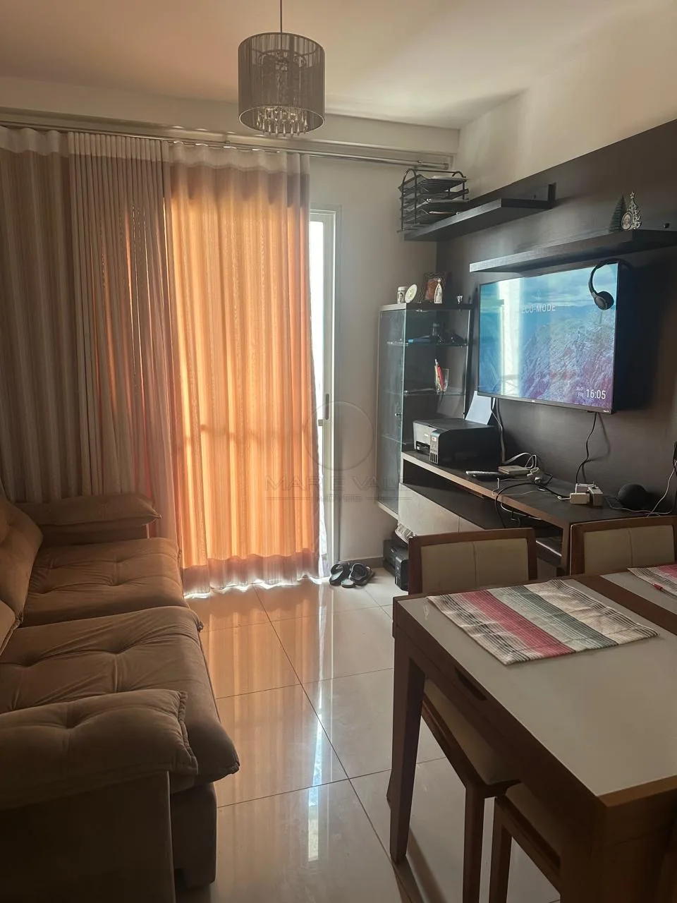 Alugar Apartamento / Padr&atilde;o em S&atilde;o Jos&eacute; dos Campos R$ 2.800,00 - Foto 1