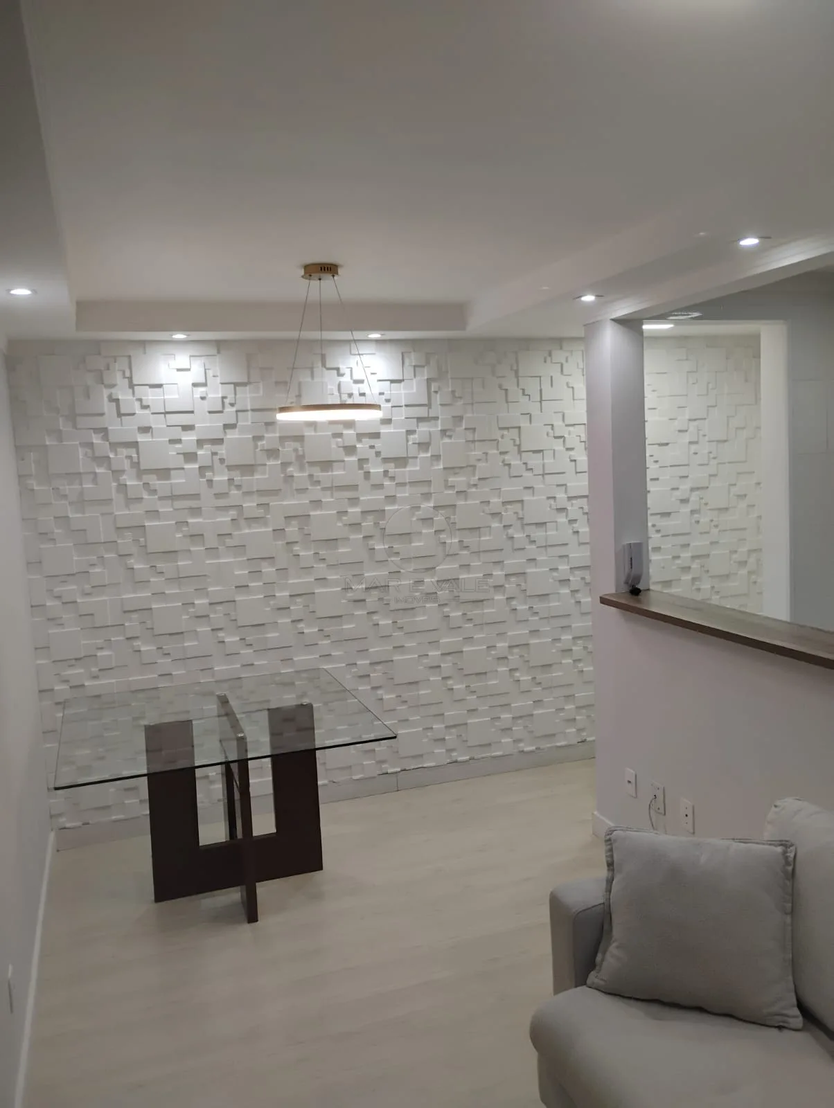Comprar Apartamento / Padr&atilde;o em S&atilde;o Jos&eacute; dos Campos R$ 350.000,00 - Foto 1