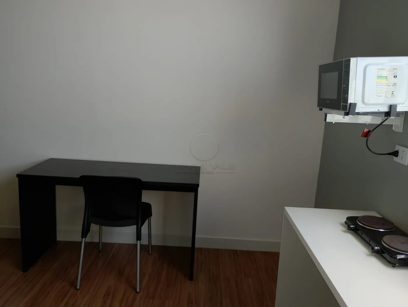 Alugar Casa / Kitnet em S&atilde;o Jos&eacute; dos Campos R$ 1.890,00 - Foto 4