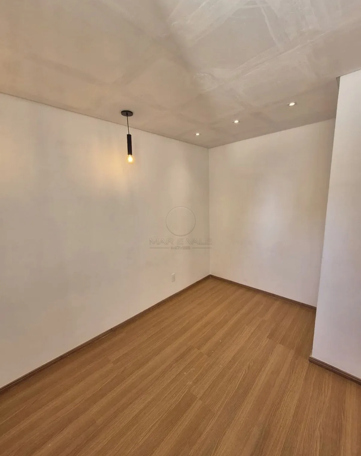 Alugar Apartamento / Padr&atilde;o em S&atilde;o Jos&eacute; dos Campos R$ 2.200,00 - Foto 8