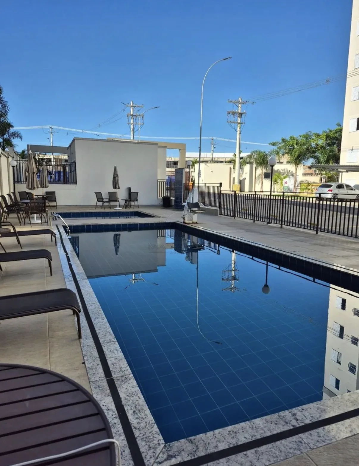 Alugar Apartamento / Padr&atilde;o em S&atilde;o Jos&eacute; dos Campos R$ 2.200,00 - Foto 9