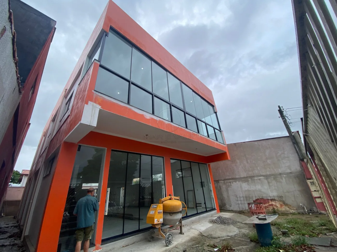 Alugar Comercial / Ponto Comercial em S&atilde;o Jos&eacute; dos Campos R$ 36.000,00 - Foto 1