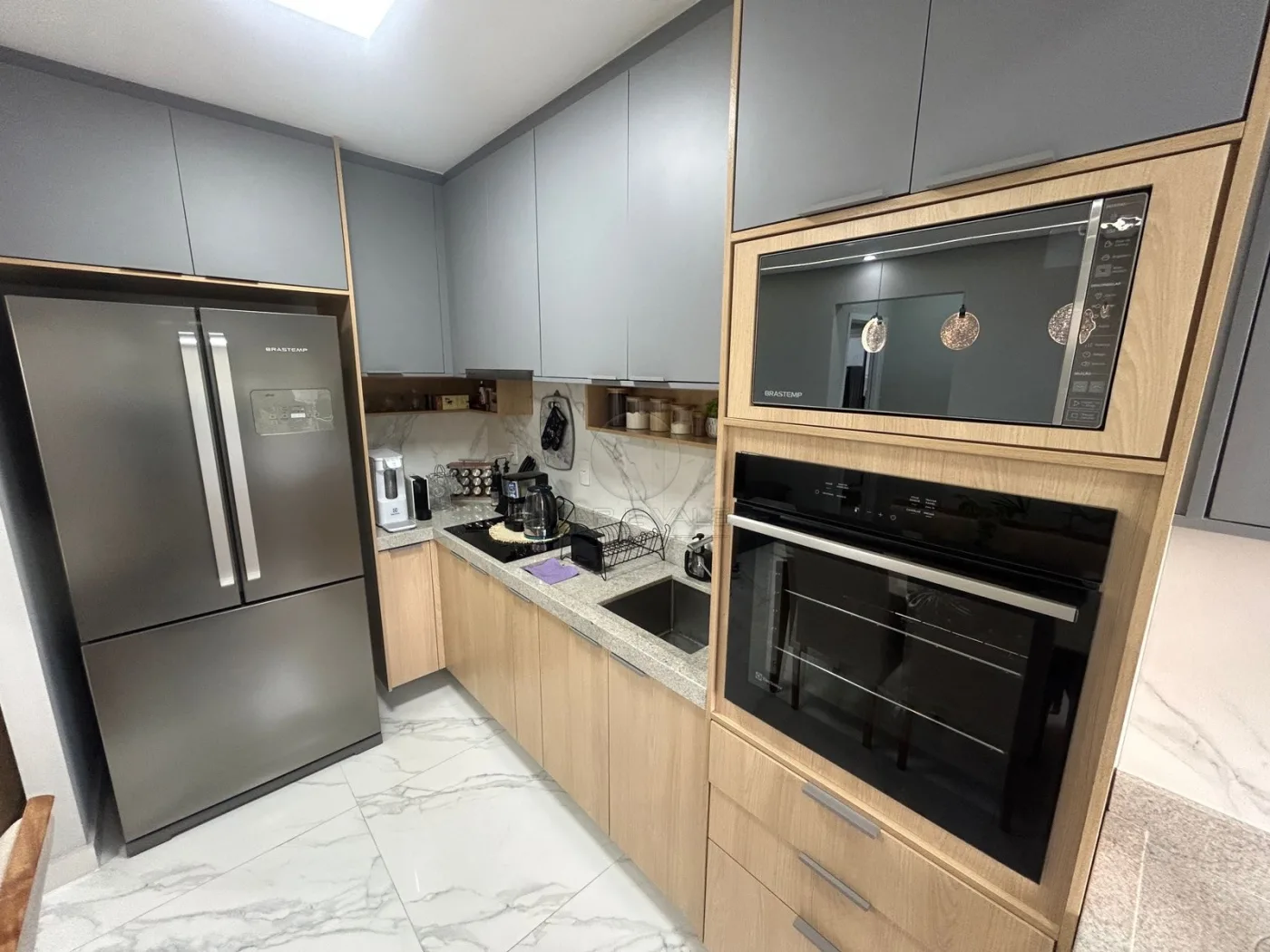 Comprar Apartamento / Padr&atilde;o em Jacare&iacute; R$ 625.000,00 - Foto 2