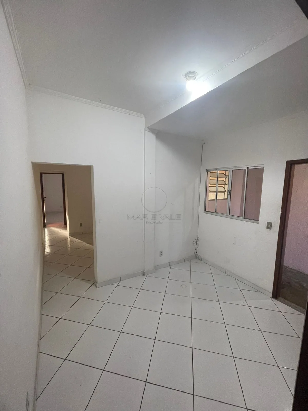 Alugar Casa / Padr&atilde;o em S&atilde;o Jos&eacute; dos Campos R$ 2.777,00 - Foto 3