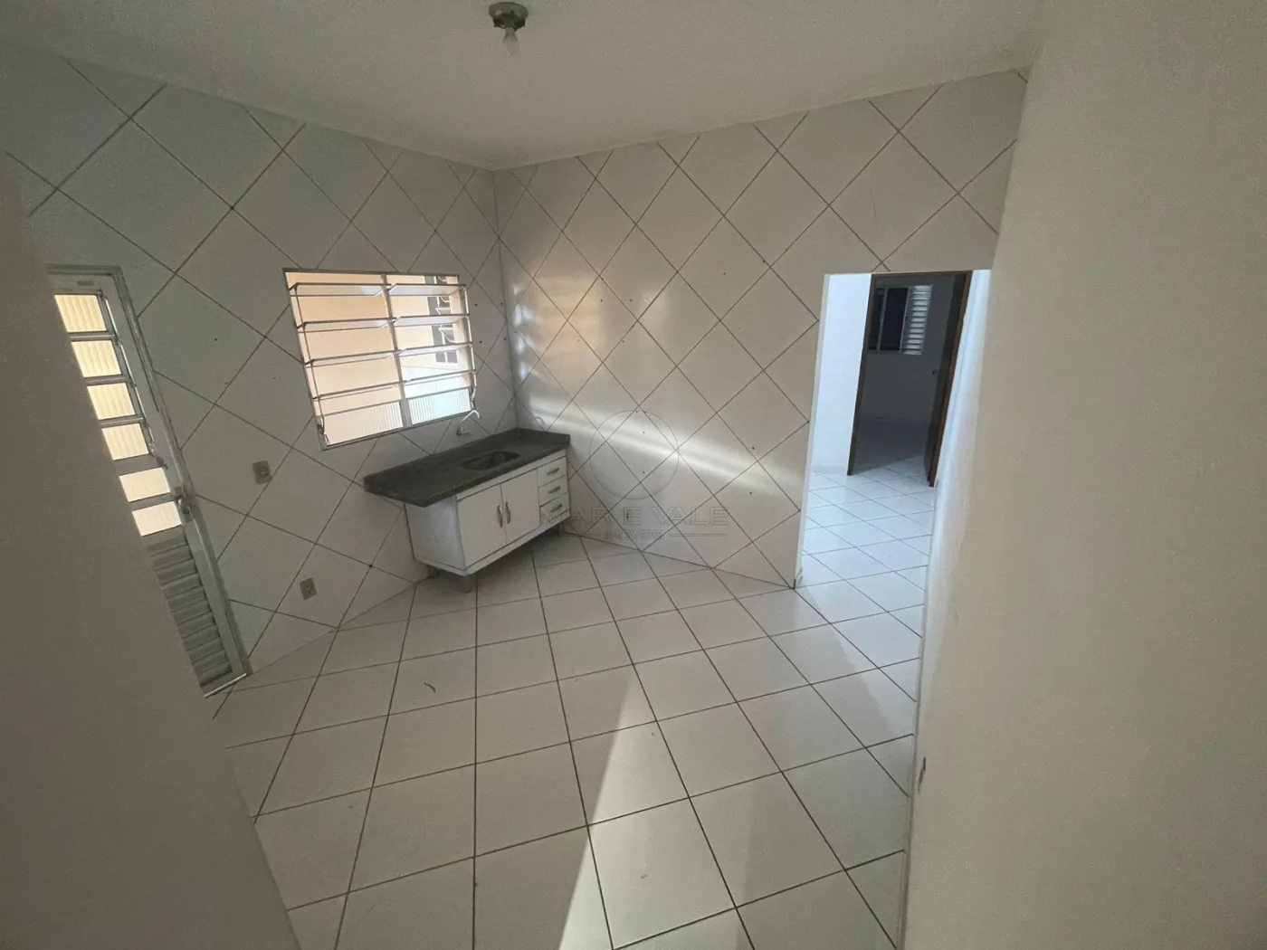 Alugar Casa / Padr&atilde;o em S&atilde;o Jos&eacute; dos Campos R$ 2.777,00 - Foto 8