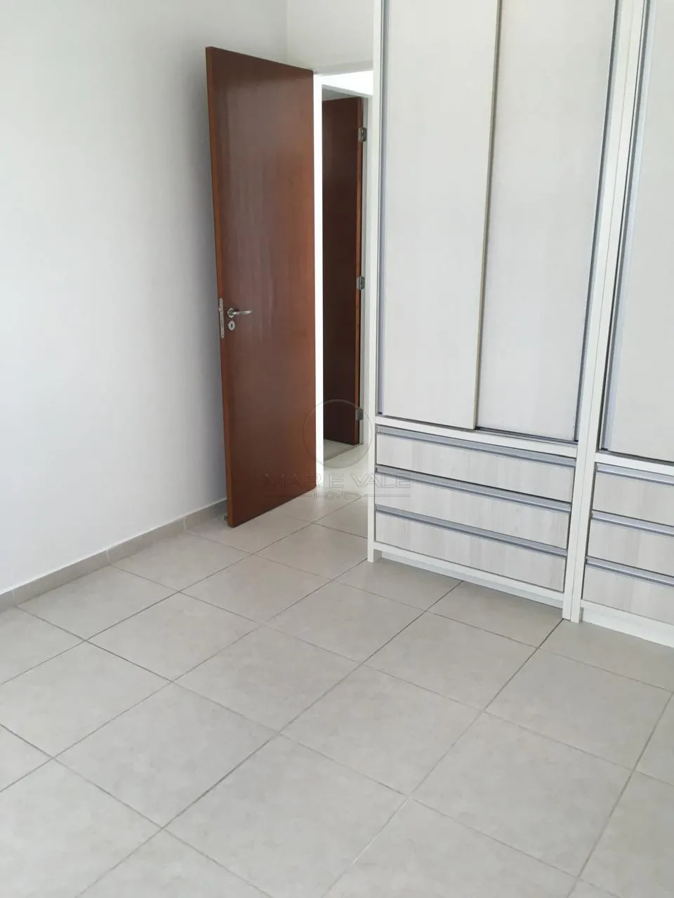 Alugar Apartamento / Padr&atilde;o em S&atilde;o Jos&eacute; dos Campos R$ 5.100,00 - Foto 14
