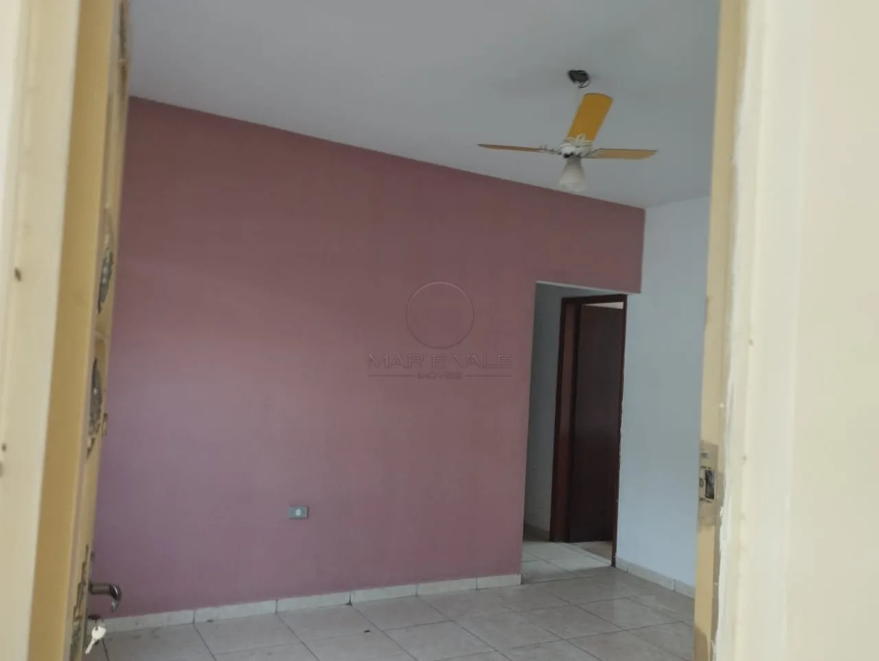 Comprar Casa / Padr&atilde;o em S&atilde;o Jos&eacute; dos Campos R$ 680.000,00 - Foto 2