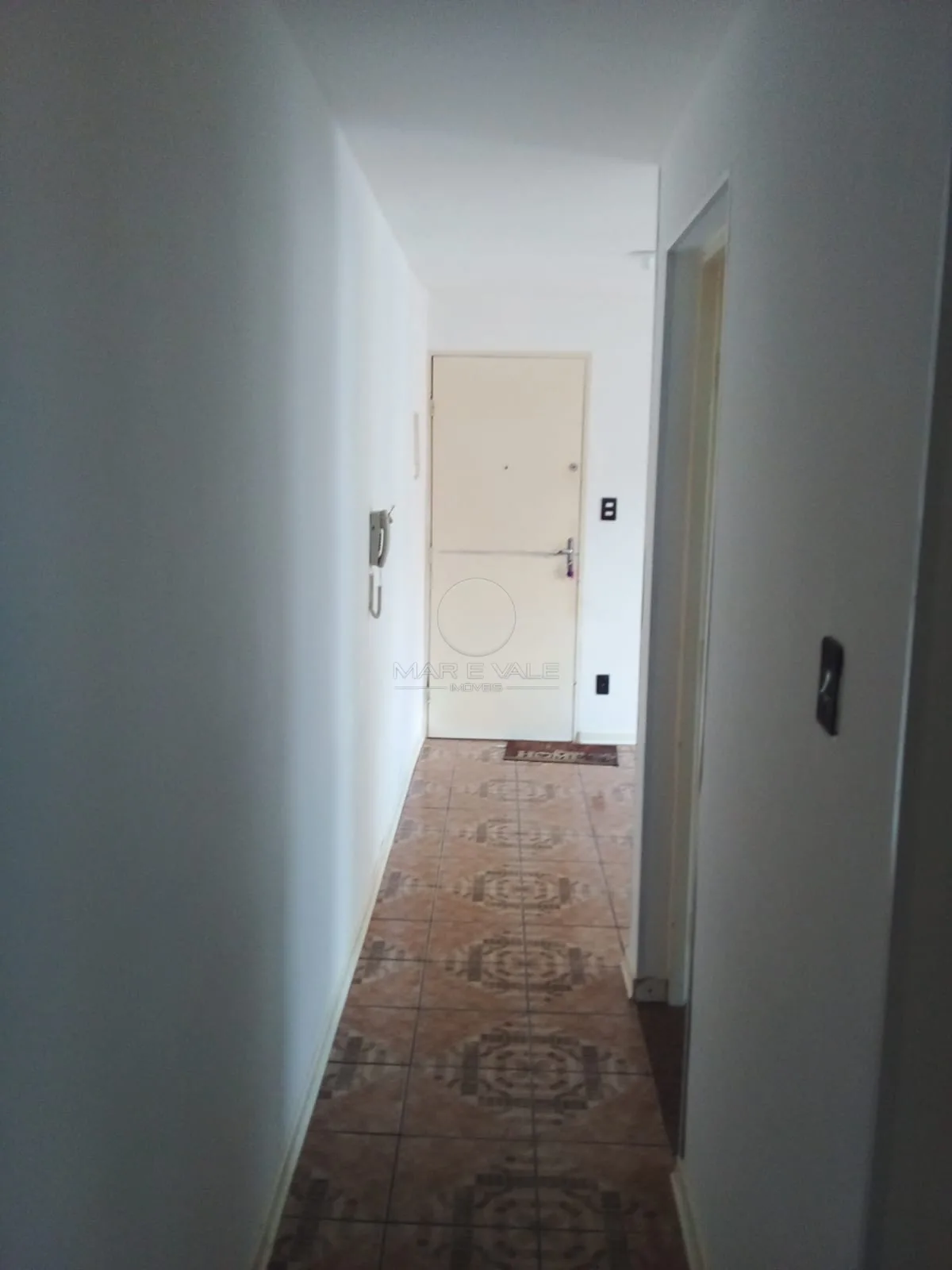 Alugar Apartamento / Padr&atilde;o em S&atilde;o Jos&eacute; dos Campos R$ 1.500,00 - Foto 5