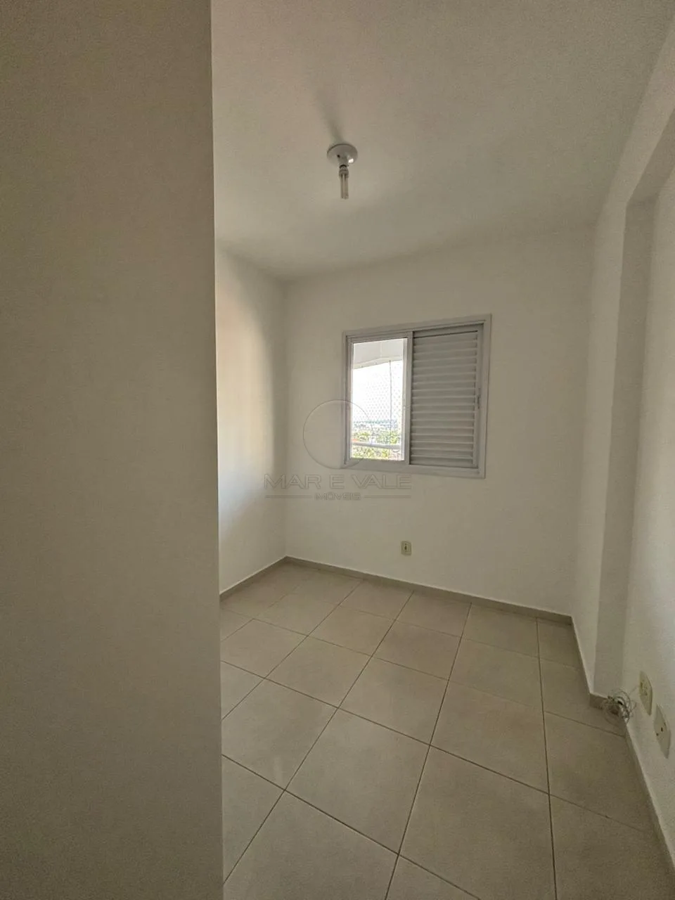Alugar Apartamento / Padr&atilde;o em S&atilde;o Jos&eacute; dos Campos R$ 4.000,00 - Foto 7