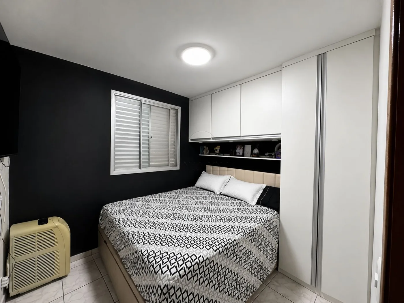 Alugar Apartamento / Padr&atilde;o em S&atilde;o Jos&eacute; dos Campos R$ 2.500,00 - Foto 5