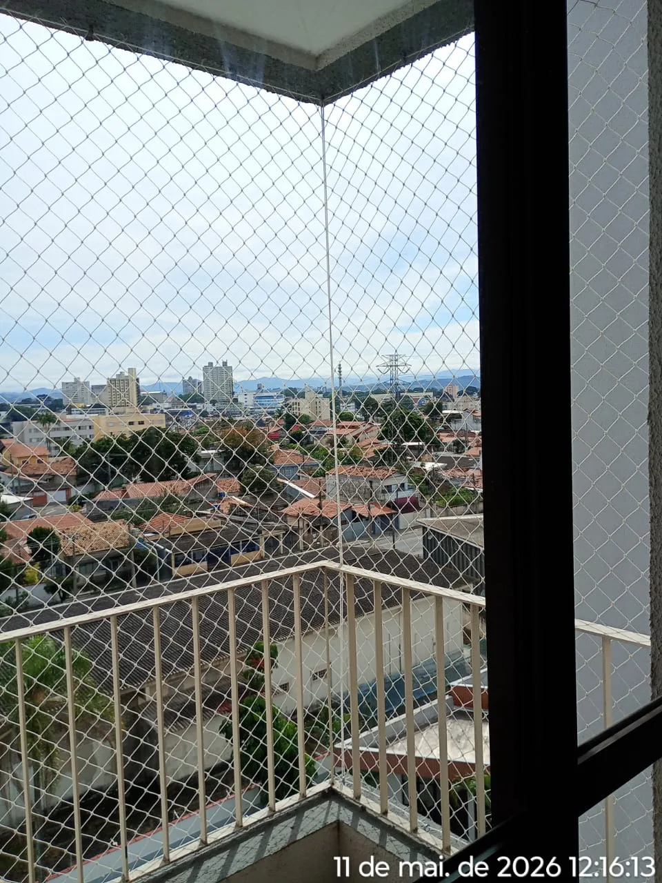 Alugar Apartamento / Padr&atilde;o em S&atilde;o Jos&eacute; dos Campos R$ 2.557,00 - Foto 2