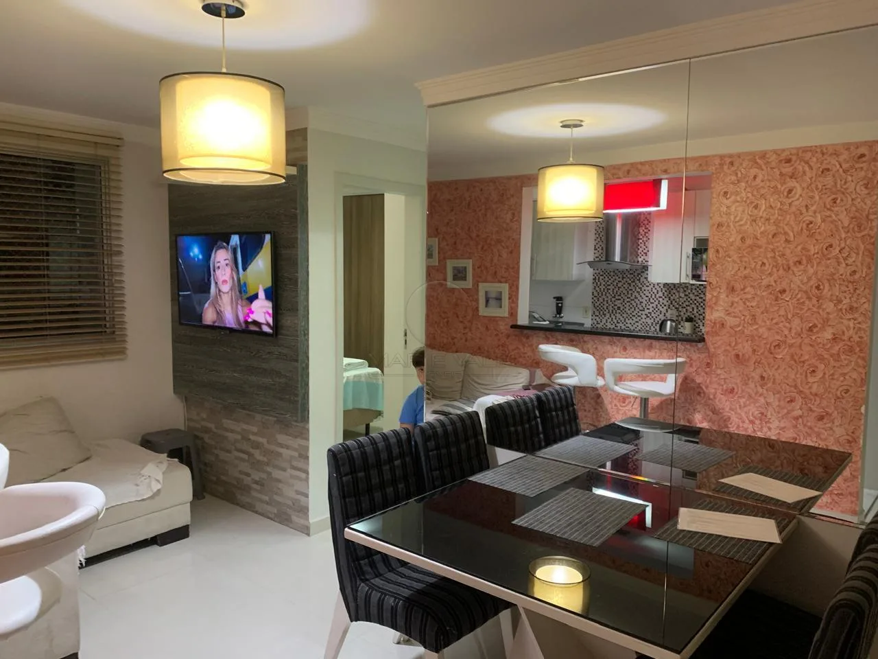 Comprar Apartamento / Padr&atilde;o em S&atilde;o Jos&eacute; dos Campos R$ 375.000,00 - Foto 2