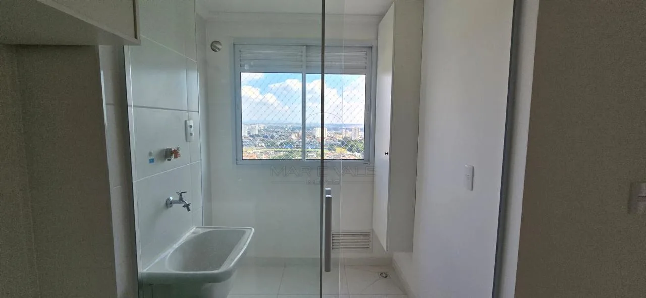 Alugar Apartamento / Padr&atilde;o em Jacare&iacute; R$ 3.250,00 - Foto 10