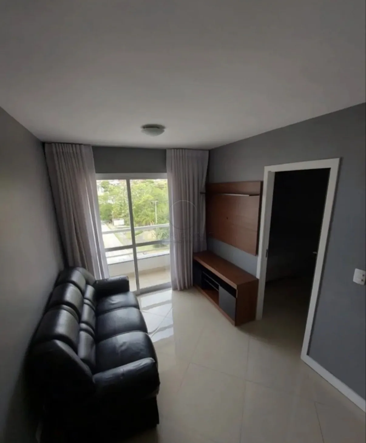 Alugar Apartamento / Padr&atilde;o em S&atilde;o Jos&eacute; dos Campos R$ 3.350,00 - Foto 1