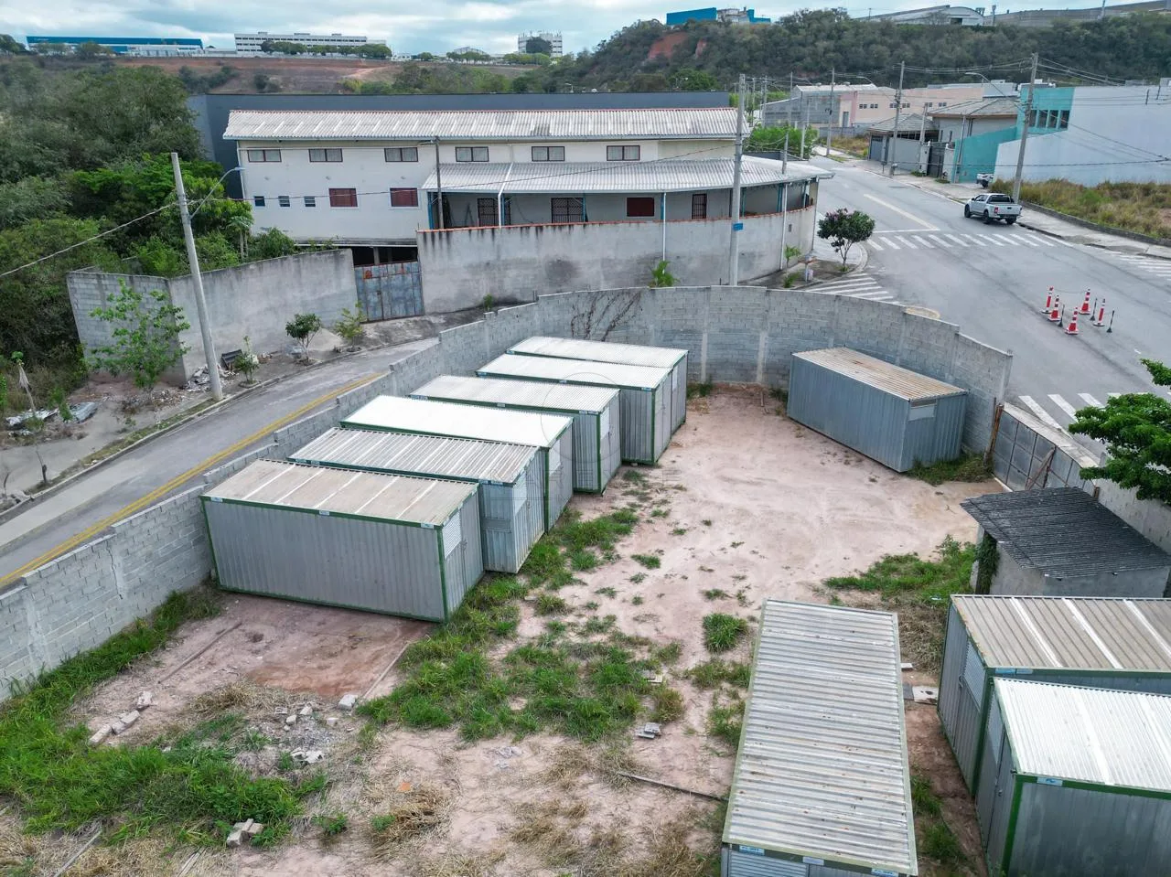 Comprar Terreno / Padr&atilde;o em S&atilde;o Jos&eacute; dos Campos R$ 649.000,00 - Foto 1