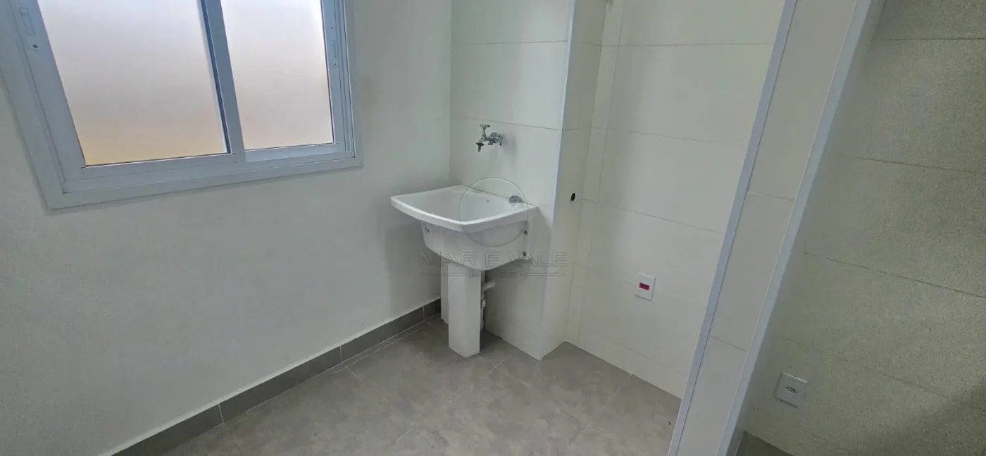Alugar Apartamento / Padr&atilde;o em Jacare&iacute; R$ 4.200,00 - Foto 8