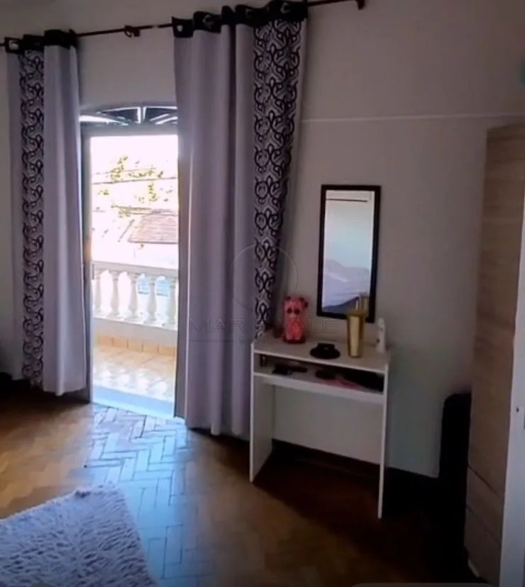 Alugar Casa / Kitnet em S&atilde;o Jos&eacute; dos Campos R$ 1.670,00 - Foto 4