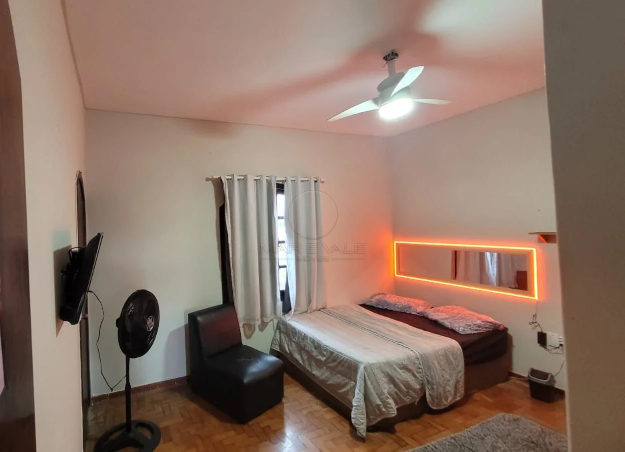 Alugar Casa / Kitnet em S&atilde;o Jos&eacute; dos Campos R$ 2.000,00 - Foto 4