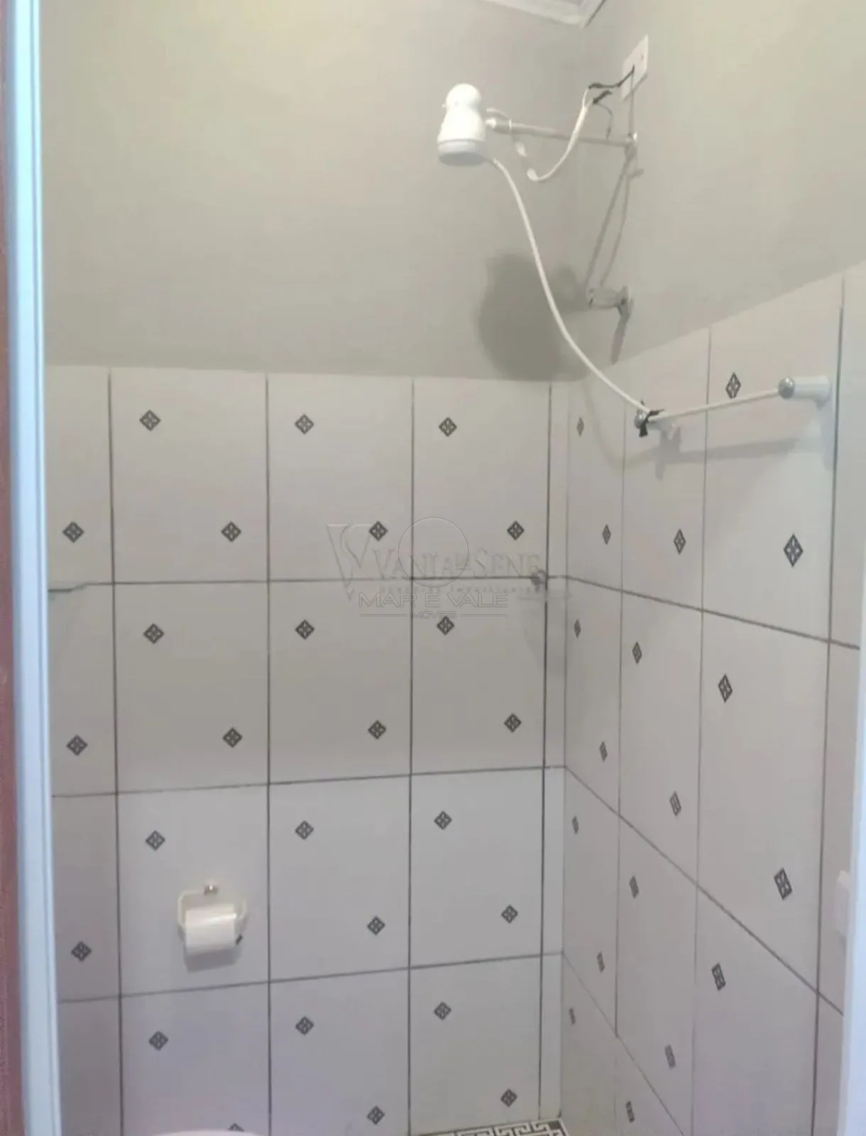Alugar Casa / Kitnet em S&atilde;o Jos&eacute; dos Campos R$ 2.000,00 - Foto 5