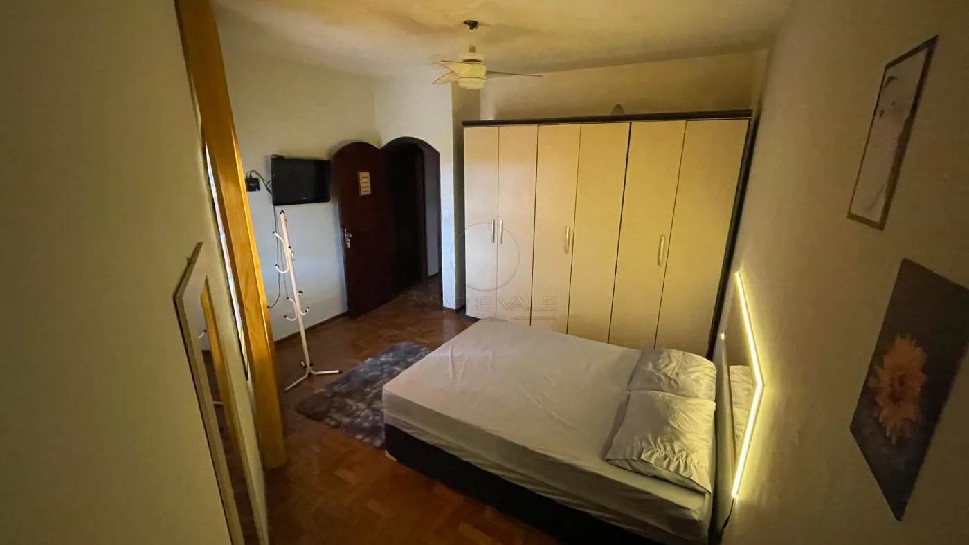 Alugar Casa / Kitnet em S&atilde;o Jos&eacute; dos Campos R$ 2.000,00 - Foto 3