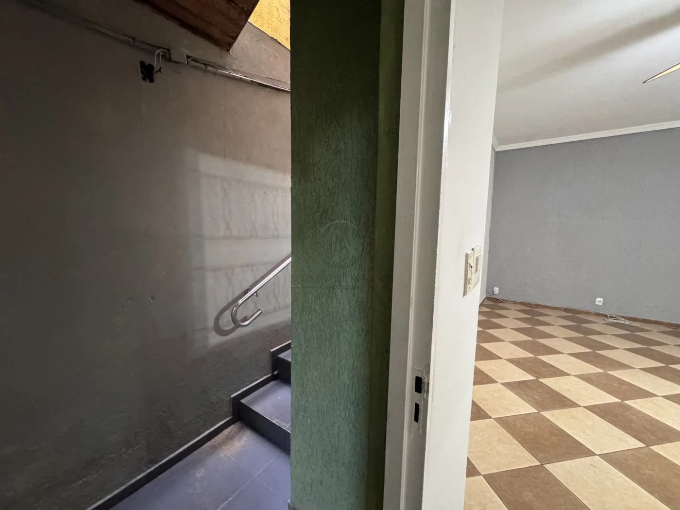 Alugar Casa / Padr&atilde;o em S&atilde;o Jos&eacute; dos Campos R$ 2.556,00 - Foto 11