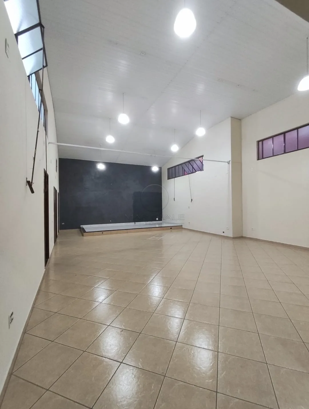 Comprar Comercial / Ponto Comercial em S&atilde;o Jos&eacute; dos Campos R$ 1.700.000,00 - Foto 1