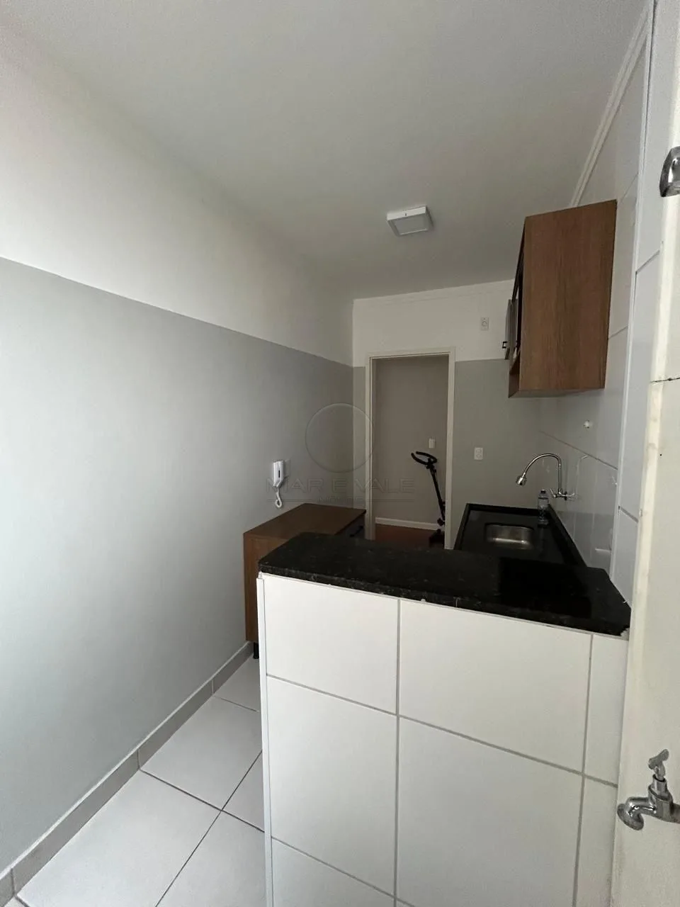 Comprar Apartamento / Padr&atilde;o em S&atilde;o Jos&eacute; dos Campos R$ 372.500,00 - Foto 4