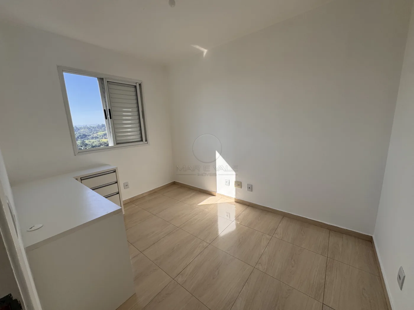 Alugar Apartamento / Padr&atilde;o em S&atilde;o Jos&eacute; dos Campos R$ 2.667,00 - Foto 7