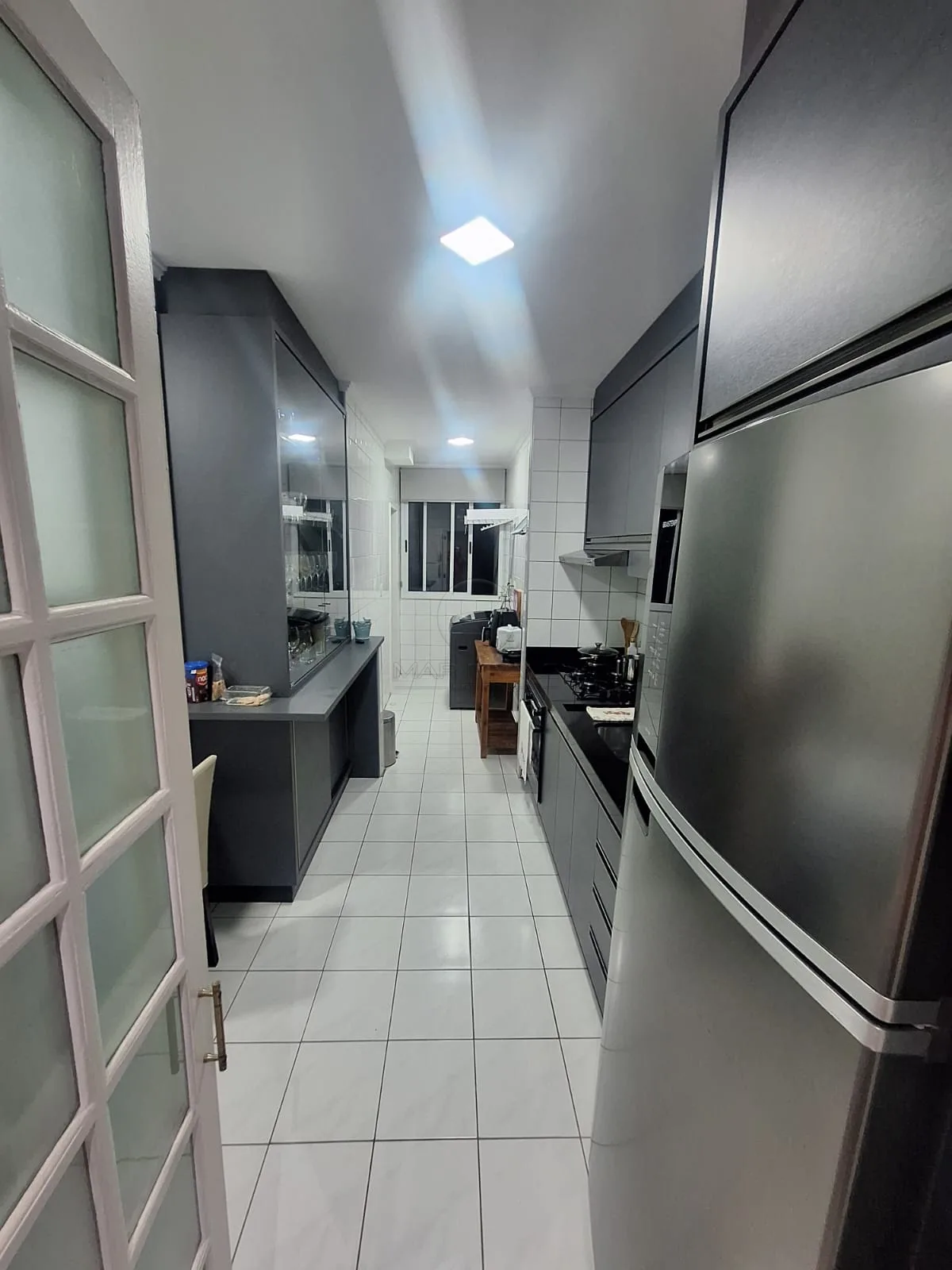 Alugar Apartamento / Padr&atilde;o em S&atilde;o Jos&eacute; dos Campos R$ 5.240,00 - Foto 7