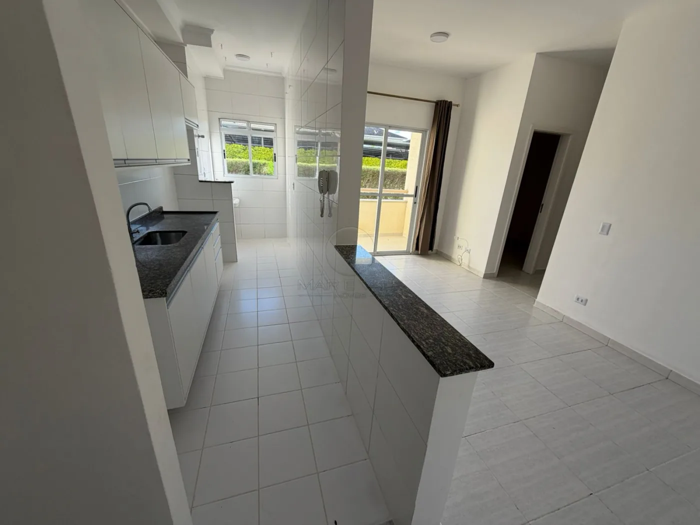 Alugar Apartamento / Padr&atilde;o em Jacare&iacute; R$ 2.800,00 - Foto 1