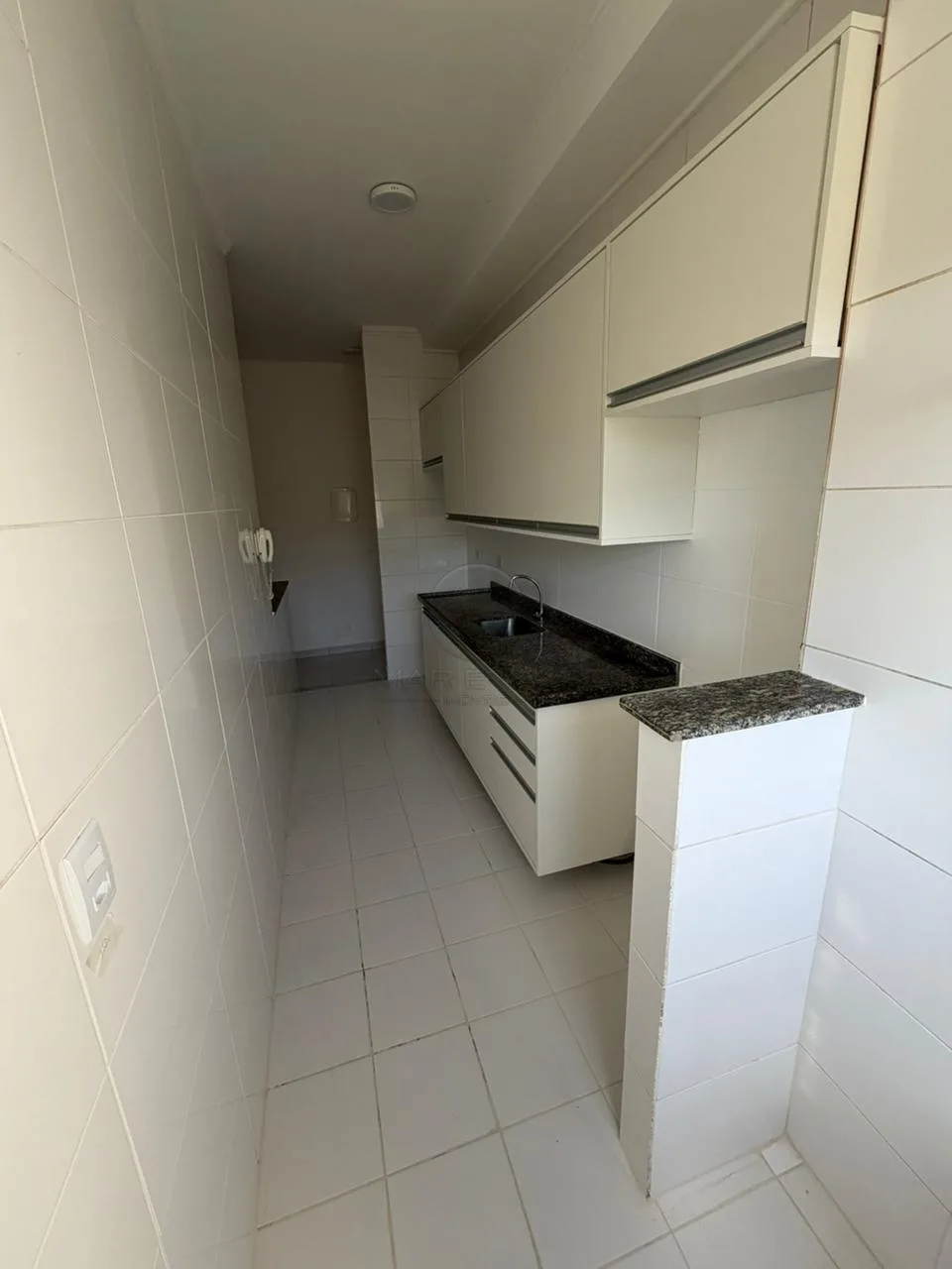 Alugar Apartamento / Padr&atilde;o em Jacare&iacute; R$ 2.800,00 - Foto 4