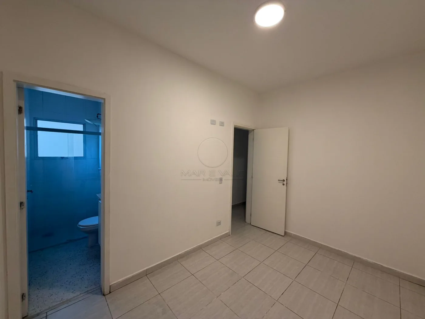 Alugar Apartamento / Padr&atilde;o em Jacare&iacute; R$ 2.800,00 - Foto 7
