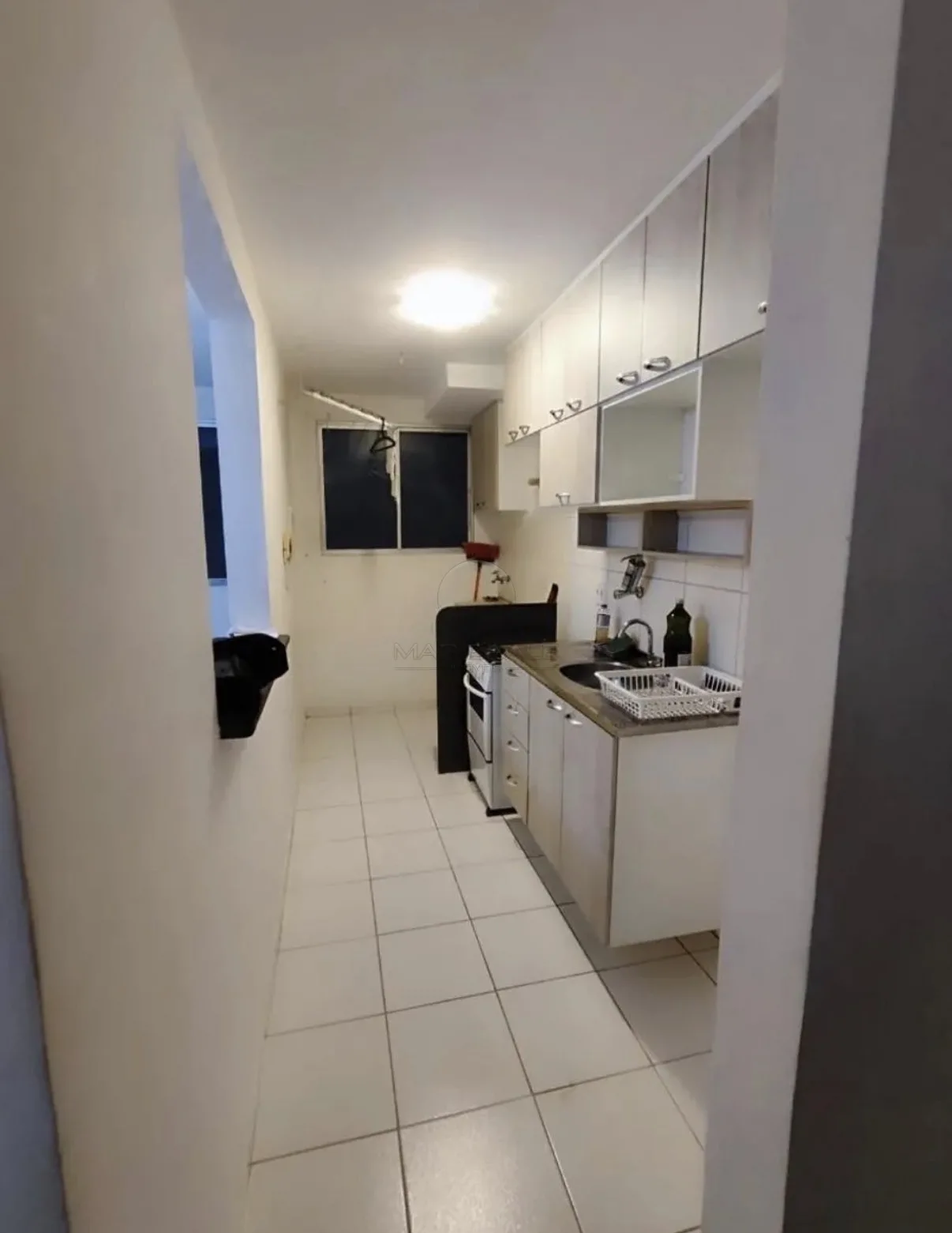 Alugar Apartamento / Padr&atilde;o em S&atilde;o Jos&eacute; dos Campos R$ 2.500,00 - Foto 3